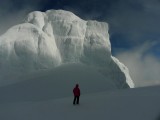 Fascinantes texturas de hielo en las cumbres menores entre el Trono y el Alas de Ángel.